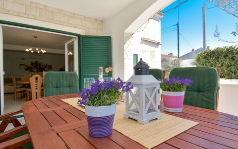 Bila Vila: Property, Deck, Blue, Room, Real Estate, Floor, Interior Design, Balcony, Hardwood, Furniture