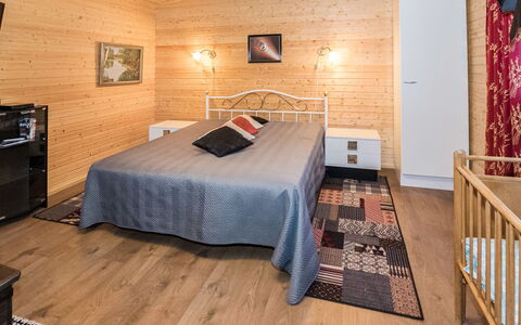 Mäntymäki: Wood, Winter, Snow, Home, Cottage, Freezing, Siding, Log Cabin, Ice