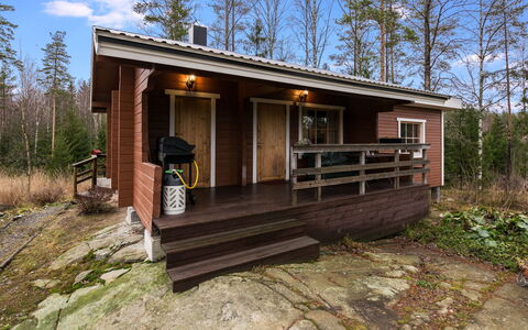 Mäntymäki: Cottage, House, Home, Garden Buildings, Siding, Log Cabin, Farmhouse, Estate, Shed, Yard