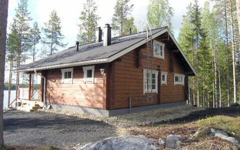Syvälahti: Wood, Snow, Cottage, Winter, Roof, Home, Freezing, Log Cabin, Siding, Slope