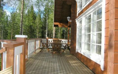 Syvälahti: Wood, Flooring, Interior Design, Floor, Ceiling, Hardwood, Wood Stain, Wood Flooring, Plank, Porch