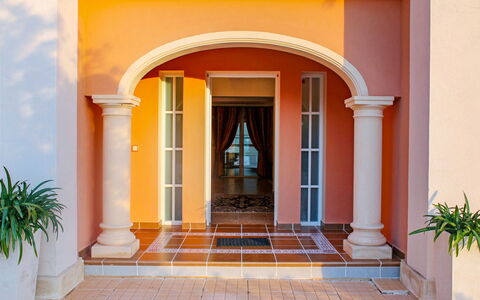 Villa Orquideas: Plant, Property, Door, Orange, Wood, Shade, Wall, Real Estate, Facade