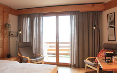 Accommodation:&nbsp;Le Bristol B36 783.21