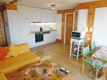 Accommodation:&nbsp;Le Bristol C36 783.22