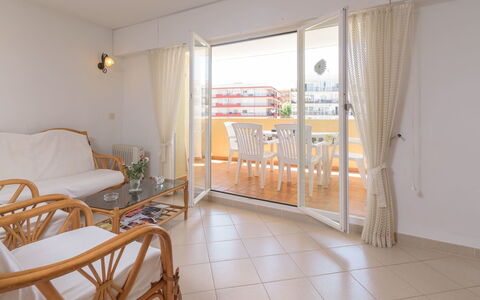 Girasol: Room, Property, Furniture, Interior Design, Floor, Building, House, Real Estate, Ceiling, Home