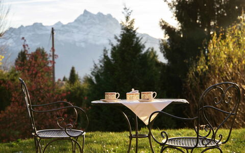 Chalet Petit Pont: Sky, Furniture, Cloud, Plant, Table, Mountain, Nature, Natural Landscape, Natural Environment, Tree