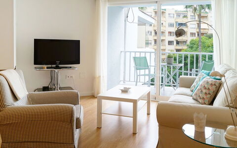 Fontanilla: Living Room, Room, Furniture, Interior Design, Property, Building, Home, Curtain, Floor, Table