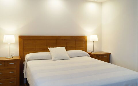 Fontanilla: Bedroom, Bed, Furniture, Room, Bed Sheet, Bed Frame, Property, Bedding, Interior Design, Wall