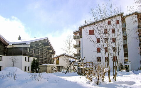 Encarden Apt. 3.1: Building, Residential Area, Snow, Winter, House, Home, Architecture, Neighbourhood, Freezing, Human Settlement