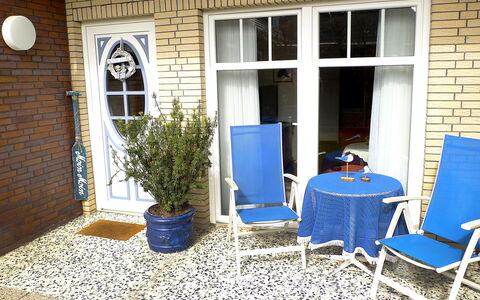 Norddeich 110: Blue, Property, House, Room, Building, Home, Real Estate, Wall, Furniture, Backyard