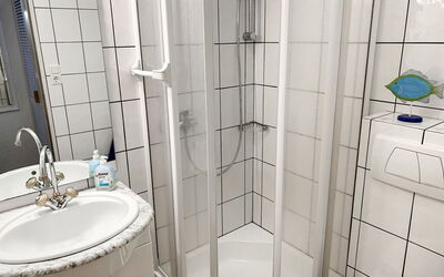 Accommodation:&nbsp;Dehne 110.2