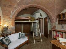 Accommodation:&nbsp;Casa Simona