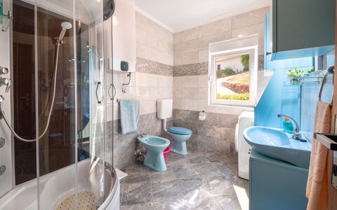 Josip: Tap, Plumbing Fixture, Property, Bathroom Sink, Mirror, Sink, Bathroom, Bathroom Cabinet, Azure, Purple