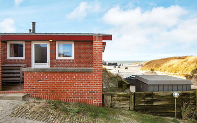 Henne Strand