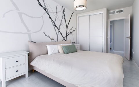 Venezuela: Bed, Furniture, Bedding, Bedroom, Interior Design, Bed Sheet, Wall, Floor, Wood, Linens