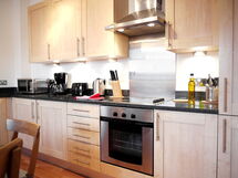 Accommodation:&nbsp;Export House 713.2