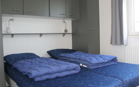 Retranchement 100: Furniture, Property, Comfort, Azure, Cabinetry, Textile, Wood, Building, Interior Design, Floor