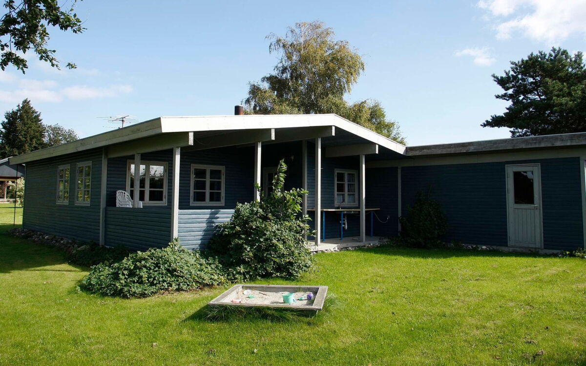 Pøt Strandby