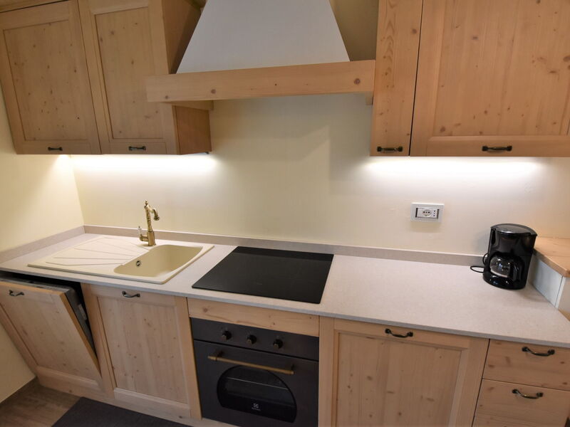 Accommodation:&nbsp;Comfort 100.2