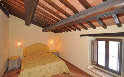 Accommodation:&nbsp;Marradi 4