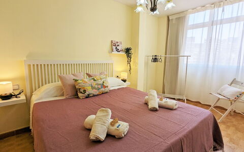 La Goleta: Furniture, Property, Building, Comfort, Wood, Textile, Lighting, Decoration, Interior Design, Floor