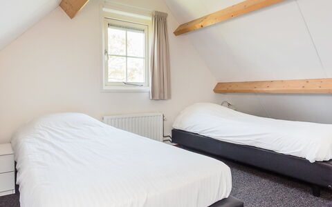 Wemeldinge 200: Furniture, Property, Building, Window, Comfort, Bed Frame, Wood, Textile, Shade, Interior Design