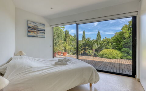 Kisokawa: Bedroom, Bed, Interior Design, Floor, Bedding, Home, Room, Bed Sheet, Ceiling, Linens
