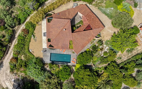 Kisokawa: Landscape, Roof, Residential Area, House, Home, Rural Area, Cottage, Estate, Slope, Village