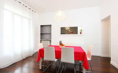 Villa Chalmette: Room, Furniture, Dining Room, Interior Design, Property, Floor, Red, Wood Flooring, Laminate Flooring, Building