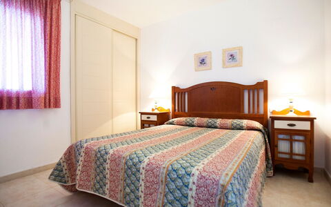 Calpe Calp 867: Bedroom, Bed, Room, Bed Sheet, Furniture, Bedding, Property, Bed Frame, Interior Design, Floor