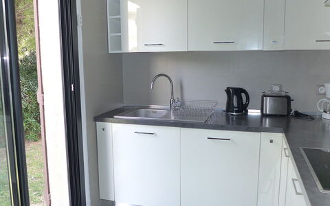 Le Rayolet: Property, Room, Kitchen, Countertop, Cabinetry, Sink, Furniture, Major Appliance, Interior Design, House
