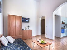 Accommodation:&nbsp;Bi Village 200.7