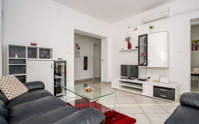 Accommodation:&nbsp;Andrea 104.1