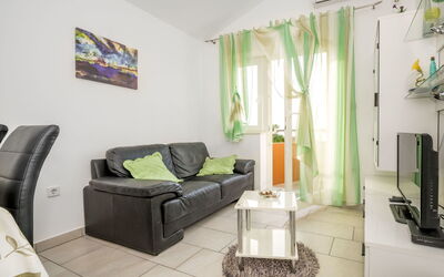 Accommodation:&nbsp;Andrea 104.2