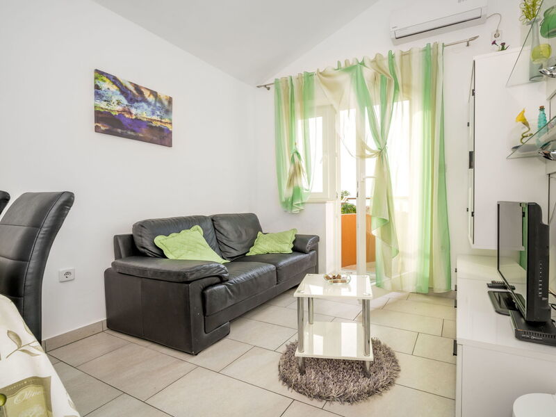 Accommodation:&nbsp;Andrea 104.2