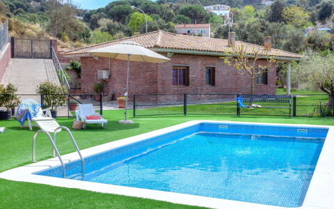 Astral: Plant, Water, Property, Building, Cloud, Swimming Pool, Sky, Azure, Grass, Tree