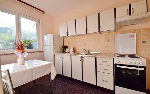 Franjo: Room, Property, Furniture, Countertop, Building, Cabinetry, Interior Design, Kitchen, Floor, House