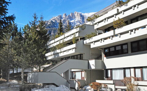 Canazei 200: Sky, Building, Mountain, Snow, Slope, Tree, House, Window, Urban Design, Facade