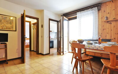 Accommodation:&nbsp;Des Alpes 270.14