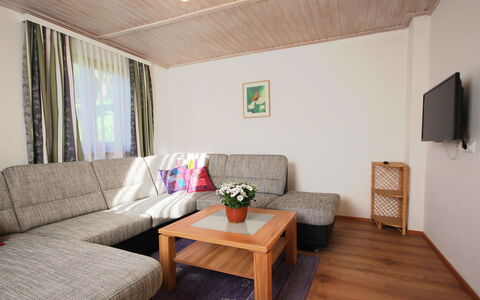 Sonnhaus: Room, Property, Furniture, Interior Design, Building, Living Room, House, Table, Real Estate, Floor
