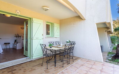 Accommodation:&nbsp;Cap Nègre : Domaine de la Pinède 135.21