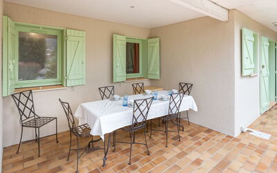 Accommodation:&nbsp;Cap Négre : Domaine de la Pinède 135.4