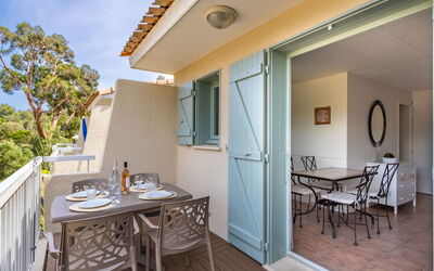 Accommodation:&nbsp;Cap Négre : Domaine de la Pinède 135.1