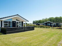 Pøt Strandby