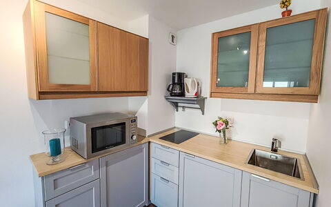 Accommodation:&nbsp;Port D'Attache 570.9