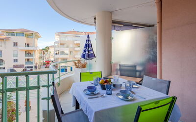 Accommodation:&nbsp;Quartier Latin 580.13