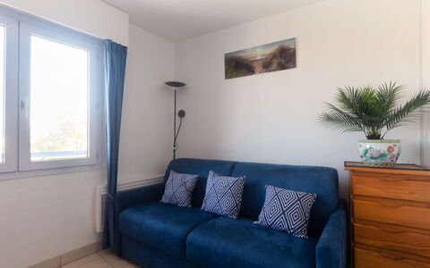 Résidence Aigue Marine: Property, Couch, Window, Comfort, Azure, Building, Architecture, Interior Design, Wood, Lighting