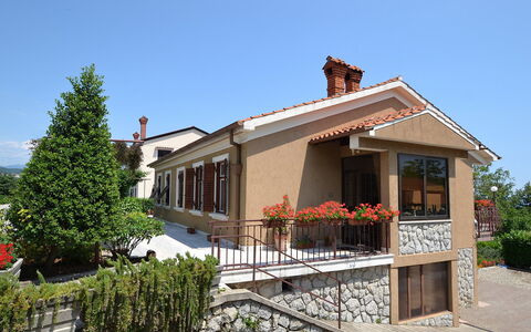 Opatija Pobri 112: Sky, Plant, Building, Window, House, Land Lot, Door, Shade, Tree, Cottage