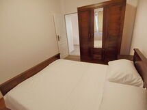 Accommodation:&nbsp;Tome 113.2