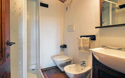 Cinigiano 100: Bathroom, Room, Property, Interior Design, Building, Wall, Floor, Architecture, Plumbing Fixture, Sink